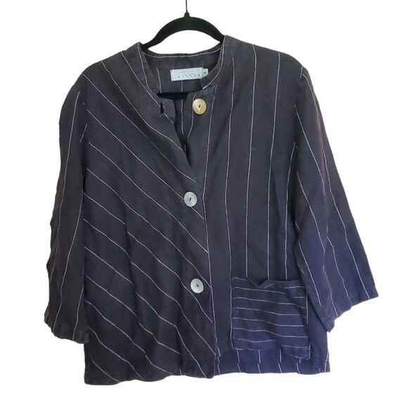 Willow Linen Oversized Lagenlook Button Down Tp - Picture 1 of 6